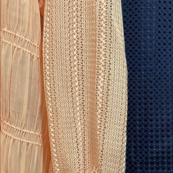 POL Peach Textured Blouse - Picture 15 of 16